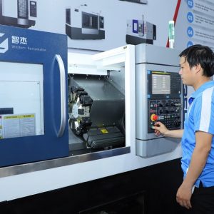 Sửa bơm dầu thủy lực máy tiện CNC bị hư